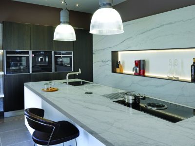 Calacatta Quarz mesada